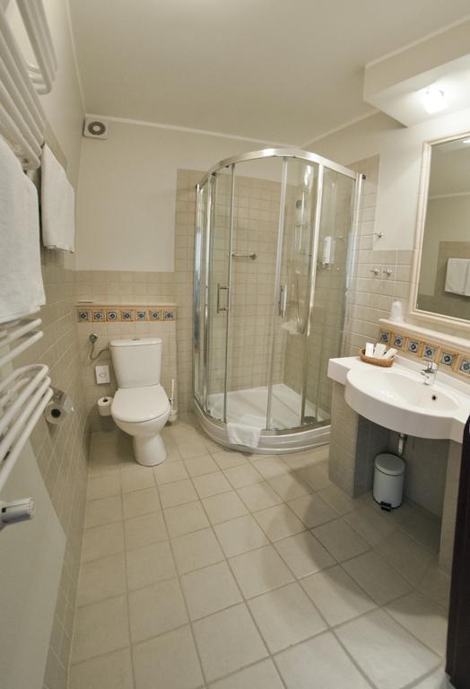 Hotel Żubrówka Spa&Wellness Białowieża Habitación foto