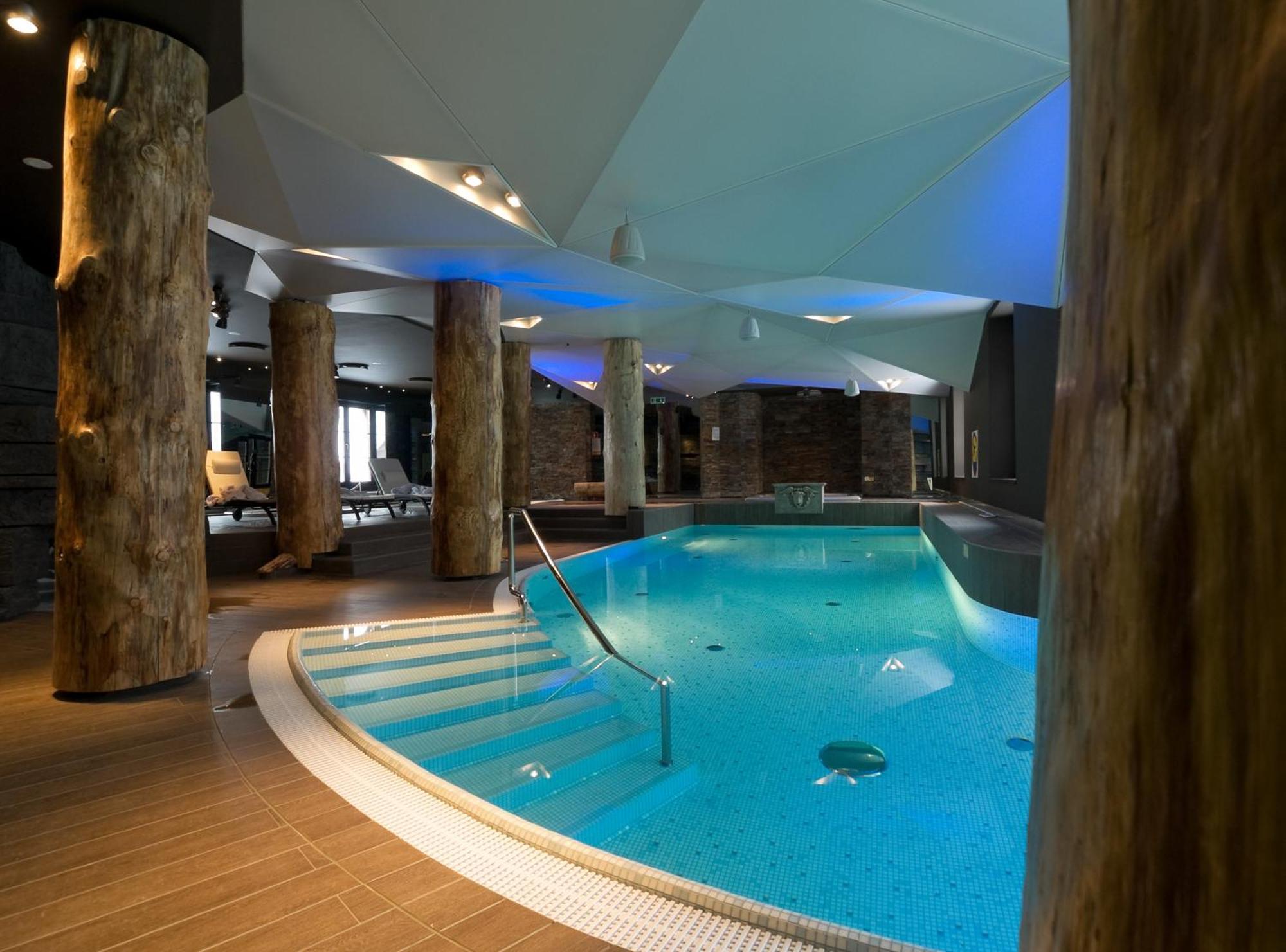 Hotel Żubrówka Spa&Wellness Białowieża Exterior foto