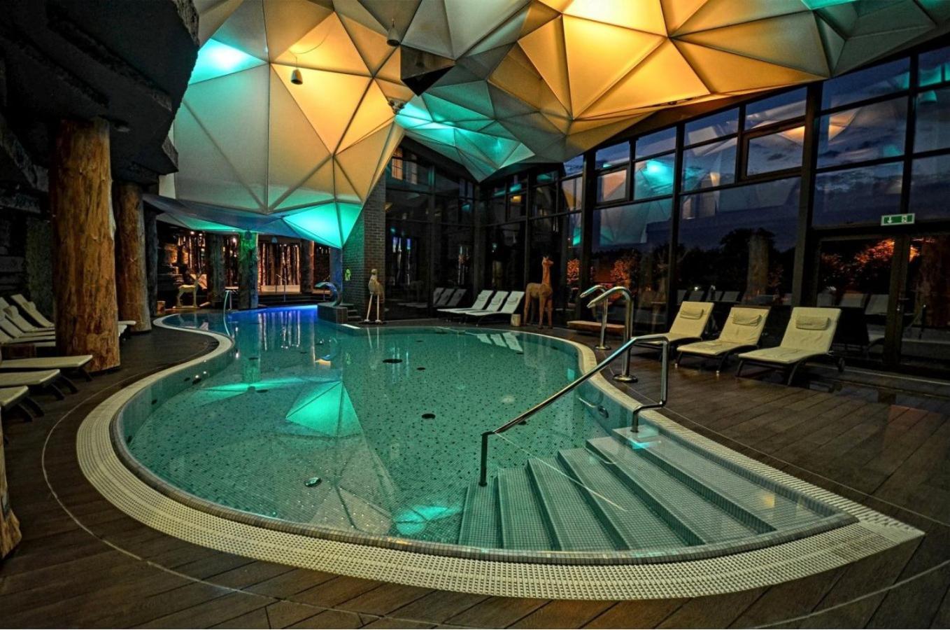 Hotel Żubrówka Spa&Wellness Białowieża Exterior foto