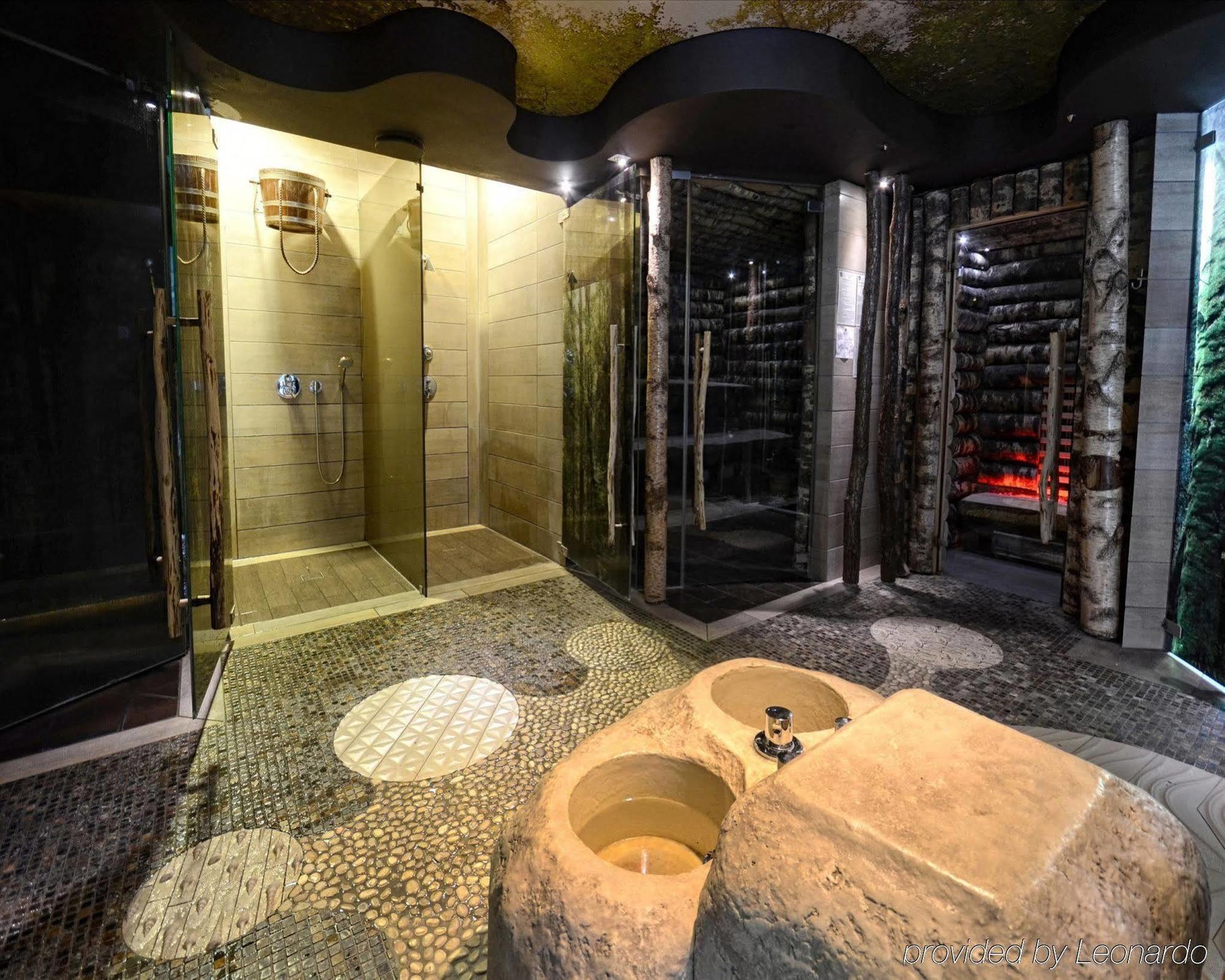 Hotel Żubrówka Spa&Wellness Białowieża Exterior foto