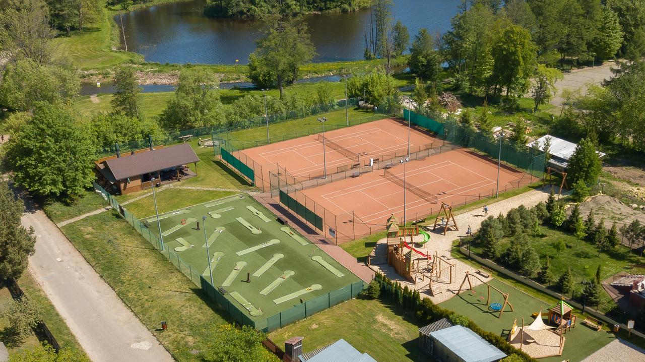 Hotel Żubrówka Spa&Wellness Białowieża Exterior foto